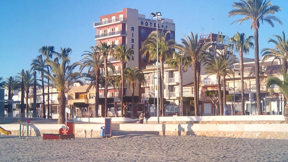 Hotel Ribera 圣地亚哥德拉里贝拉 外观 照片